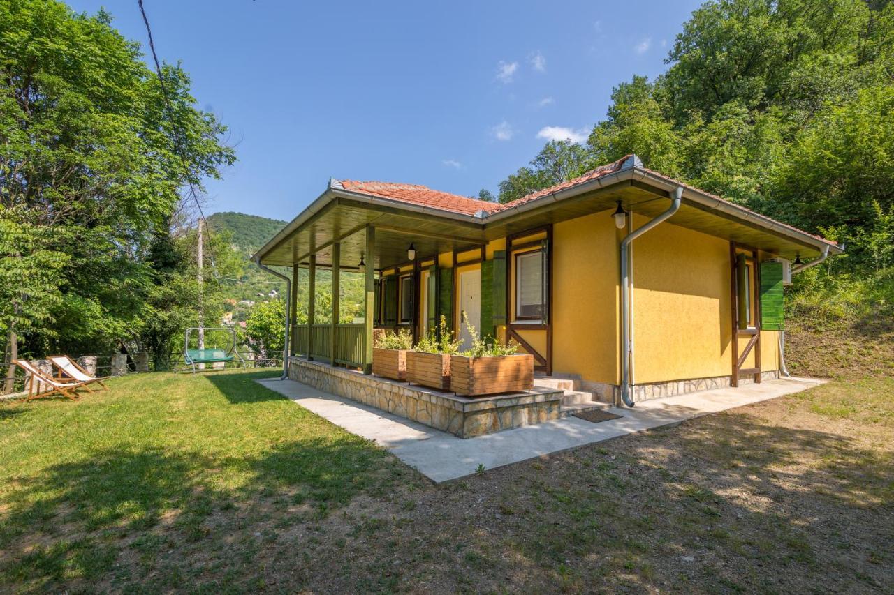 Vila Camelia Golubac Luaran gambar